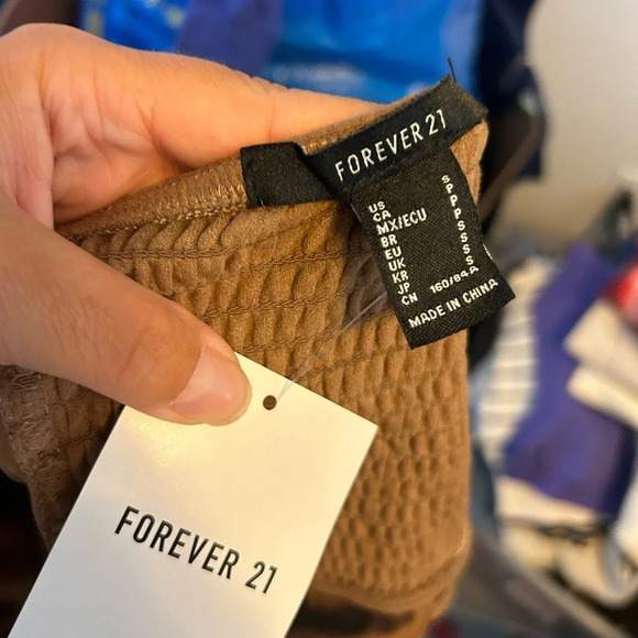 Nwt Forever 21 Faux Suede Crop Top - Picture 3 of 4